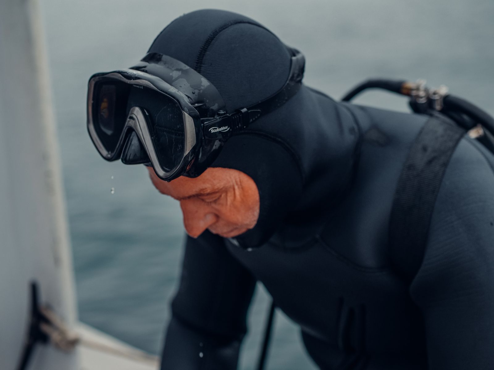 Cold-water technical diving equipment